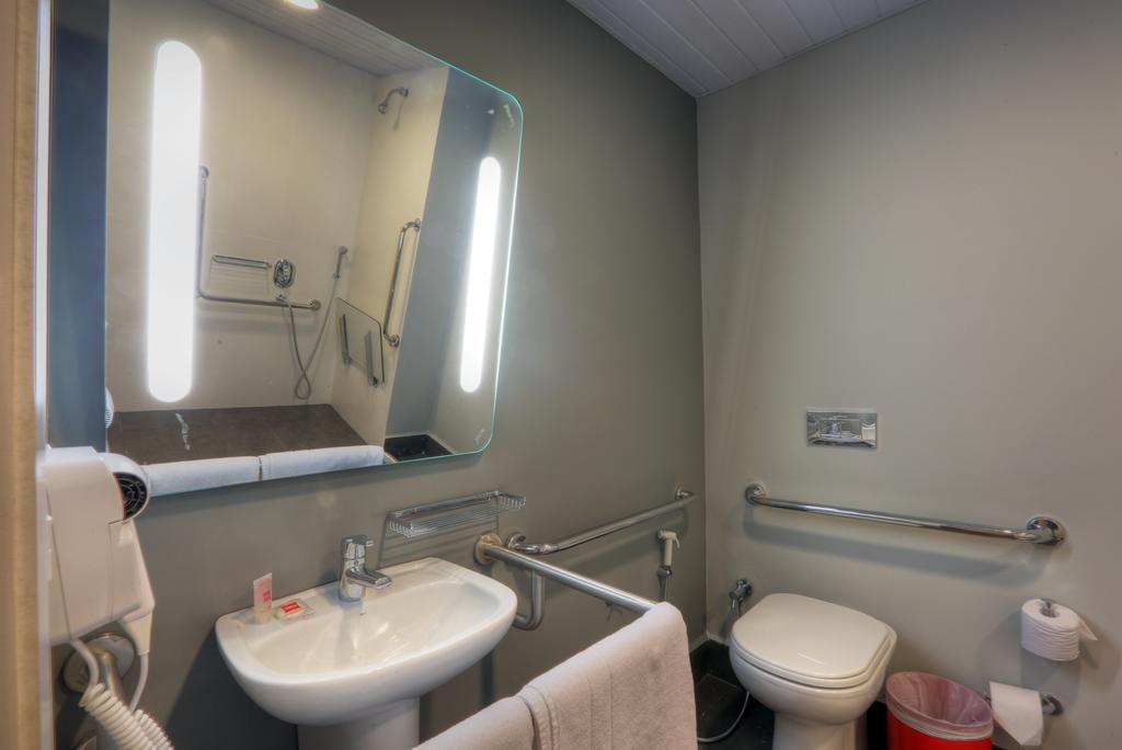 Ibis Sinop Hotel Bagian luar foto