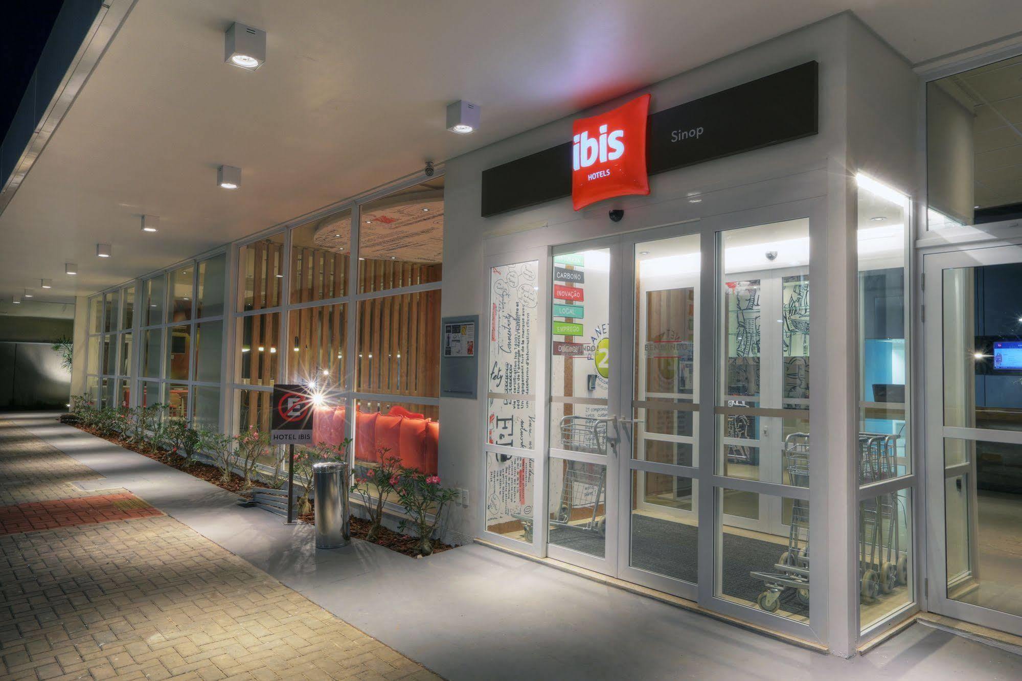 Ibis Sinop Hotel Bagian luar foto