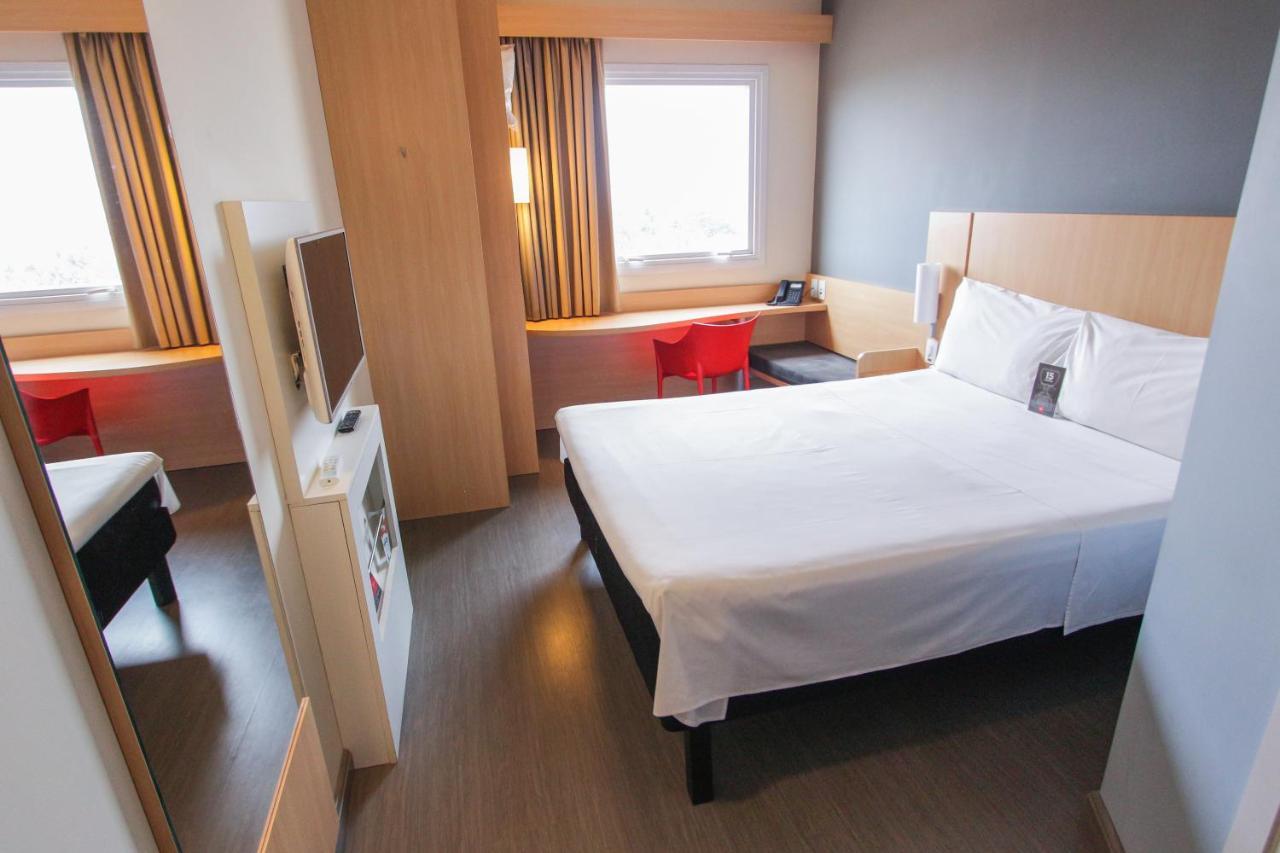 Ibis Sinop Hotel Bagian luar foto